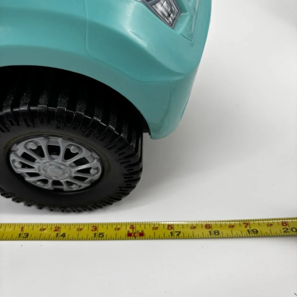 Mattel Barbie 2016 SUV Jeep Camping Fun Teal Off-Road Mudding Vehicle FGC99